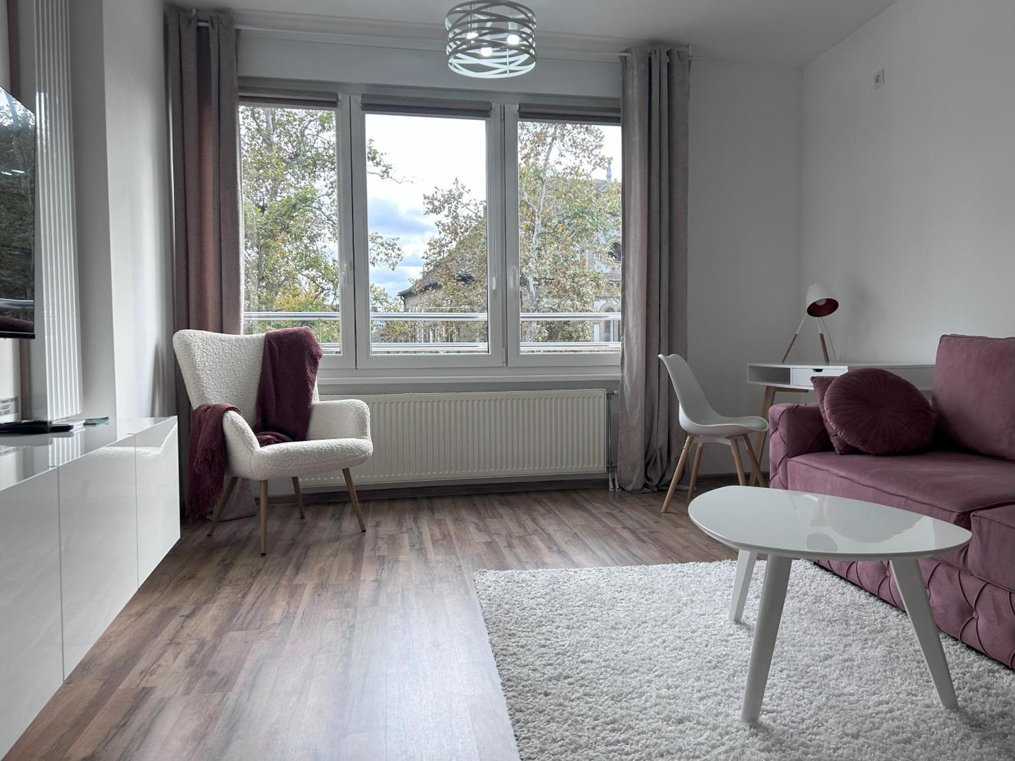 Apartment By The Synagogue Novi Sad Luaran gambar